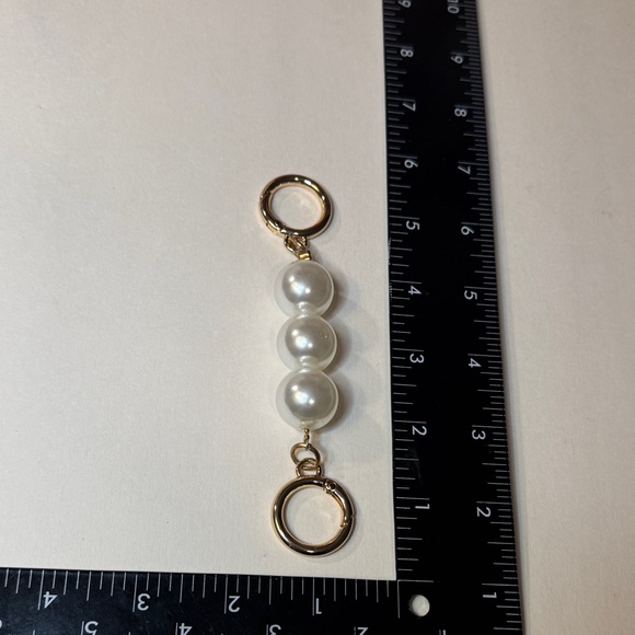 Elegant Pearl Strap extender 6 in Bundel Buy for free giveaway - Picture 2 of 3